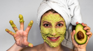Recettes Simples et Naturelles à Base de Peaux d'Avocat