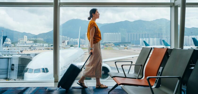 il existe plusieurs astuces simples et efficaces pour éviter de payer un supplément bagage en avion.